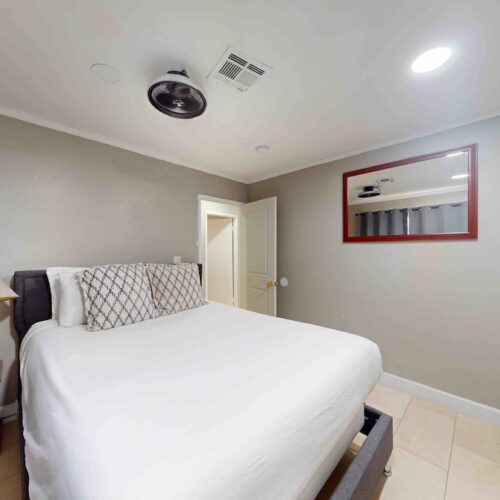 Spacious House Near Vegas Strip*Pool *Game room-EC