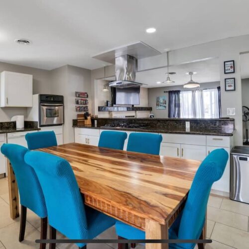 Spacious House Near Vegas Strip*Pool *Game room-EC